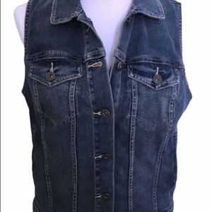Two by Vince Camuto Denim Vest